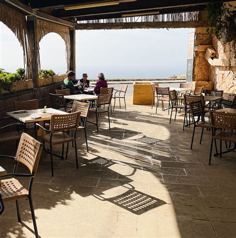 dingli cliffs restaurant.